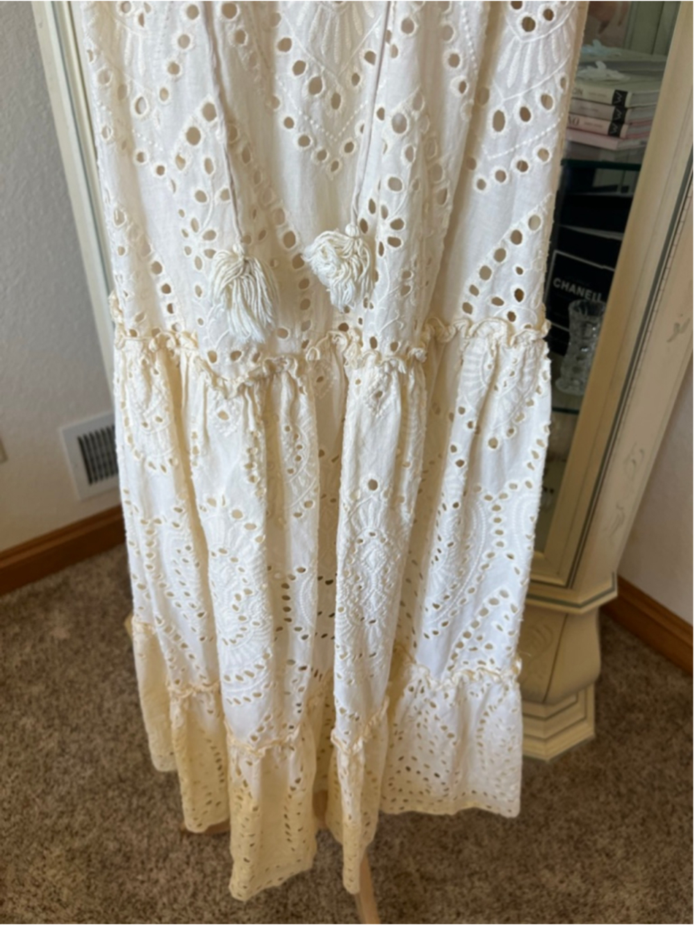 New Spell & The Gypsy Collective Cream Eyelet Maxi Dress S Runs L-can fit M & L! - Picture 3 of 6